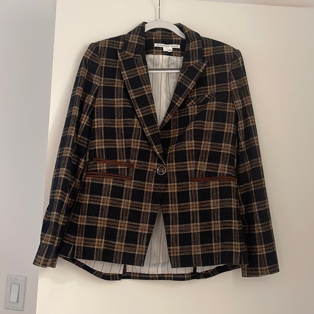 NEVER BEEN WORN!! Veronica Beard Dicky blazer